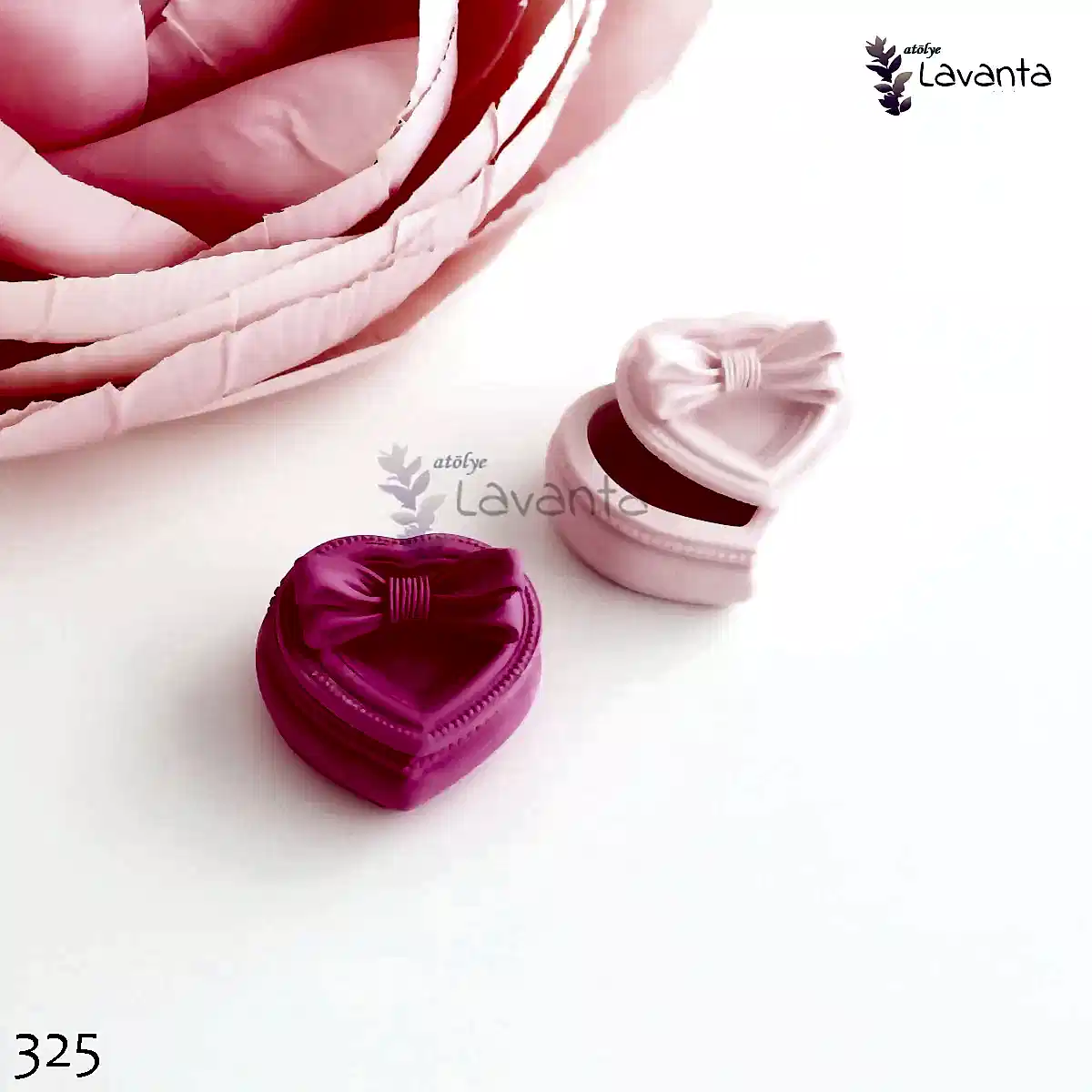 Fiyonklu Kalp Kutu Silikon Kalıbı