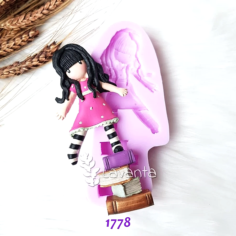 Kitap Üstünde Gorjuss Kız Silikon Kalıbı