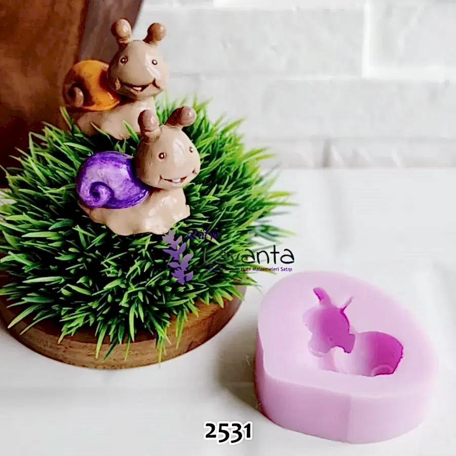 Salyangoz Saksı Dibi Kalıbı